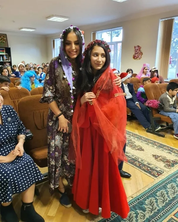 Leyla Əliyeva internat məktəbində olub - -FOTOLAR