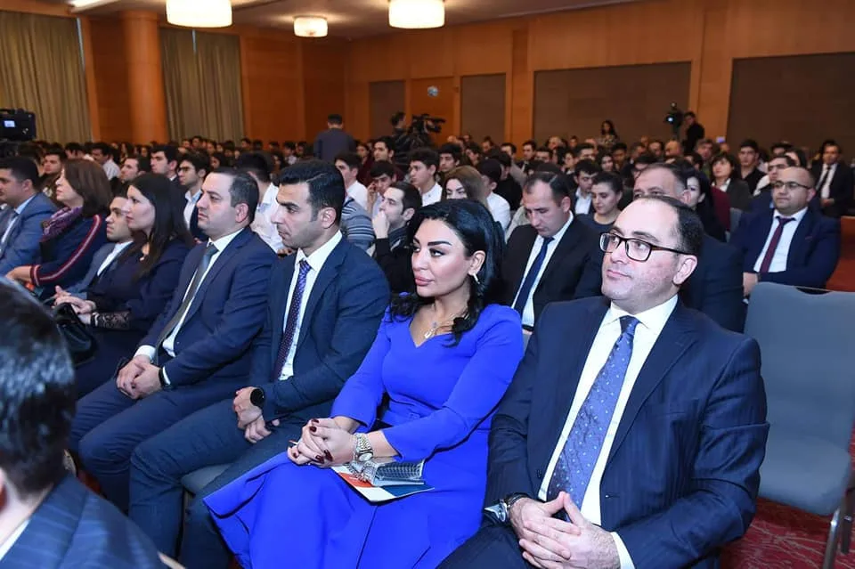 Qarabağla bağlı sənədli filmlər təqdim olunub - FOTOLAR