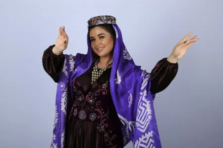 Elnarə “Qarabağ atları”na mahnı həsr etdi - VİDEO