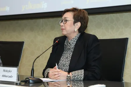 "İmtahan vaxtını iştirakçı özü təyin edir" - MƏLEYKƏ ABBASZADƏ
