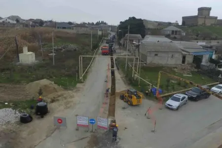 Bakıda 14 km uzunluğunda kanalizasiya şəbəkəsi - İNŞA EDİLİR