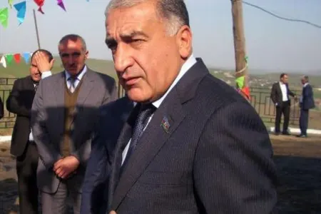 "Relax"ın sahibi yenidən deputatlığa - namizəd oldu