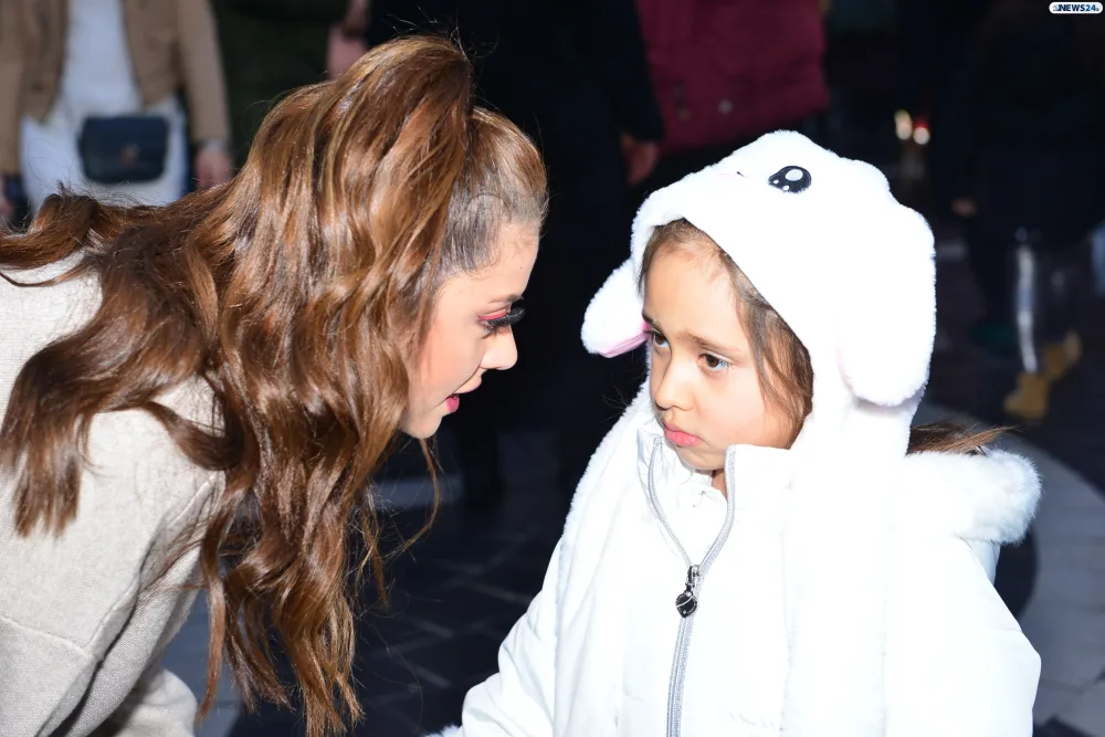 Ayan lazımsız insanlar, qızının çirkinliyi, karikaturaya oxşatdığı həmkarları haqda - VİDEO - FOTOLAR