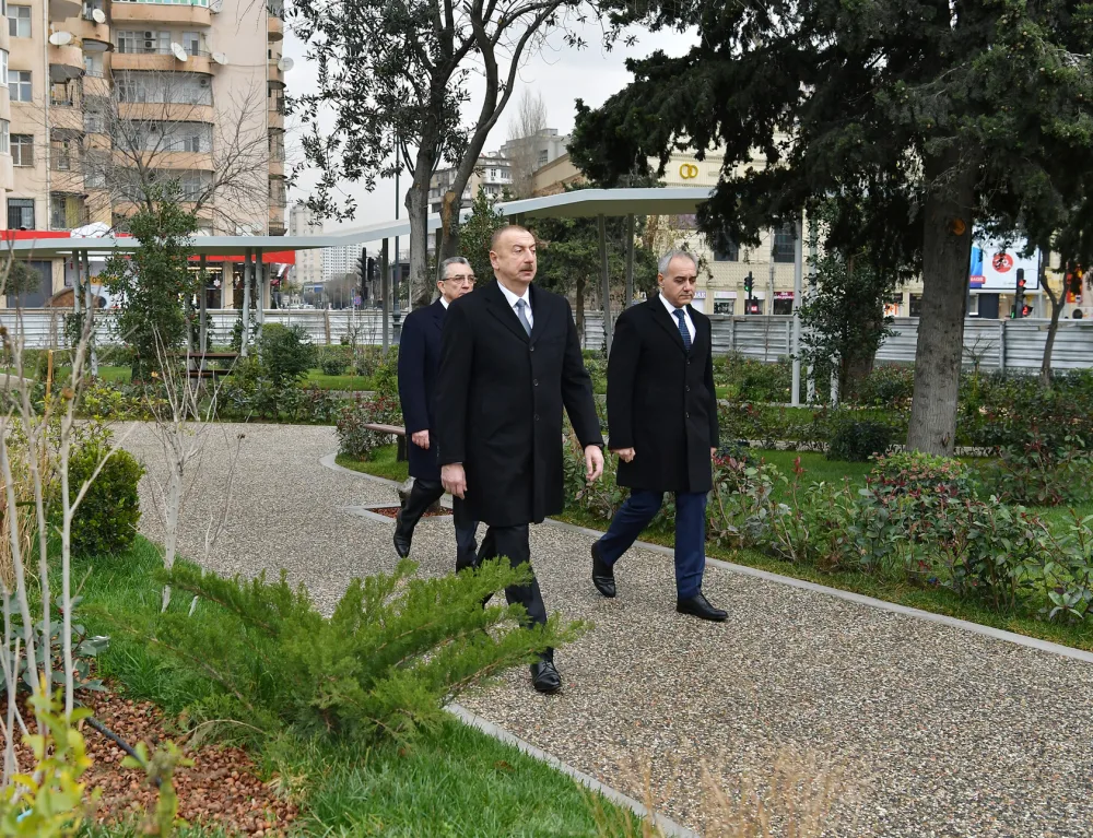 İlham Əliyev parkda aparılan yenidənqurma işləri ilə - TANIŞ OLDU