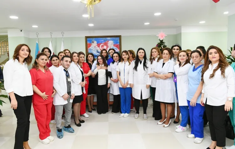 Mehriban Əliyeva Uşaq Psixonevroloji Mərkəzində olub - -FOTOLAR