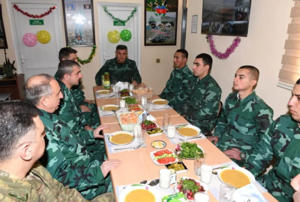 Məhərrəm Əliyev Ermənistanla sərhəddə - FOTO