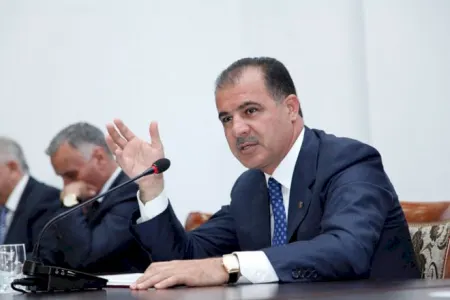 Elmar Vəliyev əsəbiləşdi: - NƏ MƏHKƏMƏ E, SƏN KİMSƏN?"
