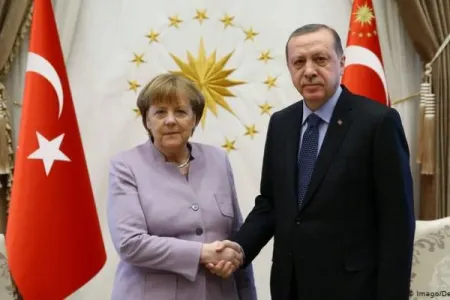 Ərdoğanla Merkel gündəmi müzakirə etdilər