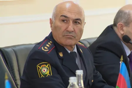 Vilayət Eyvazov Nuşirəvan Səfərovu - İŞÇDƏN ÇIXARDI