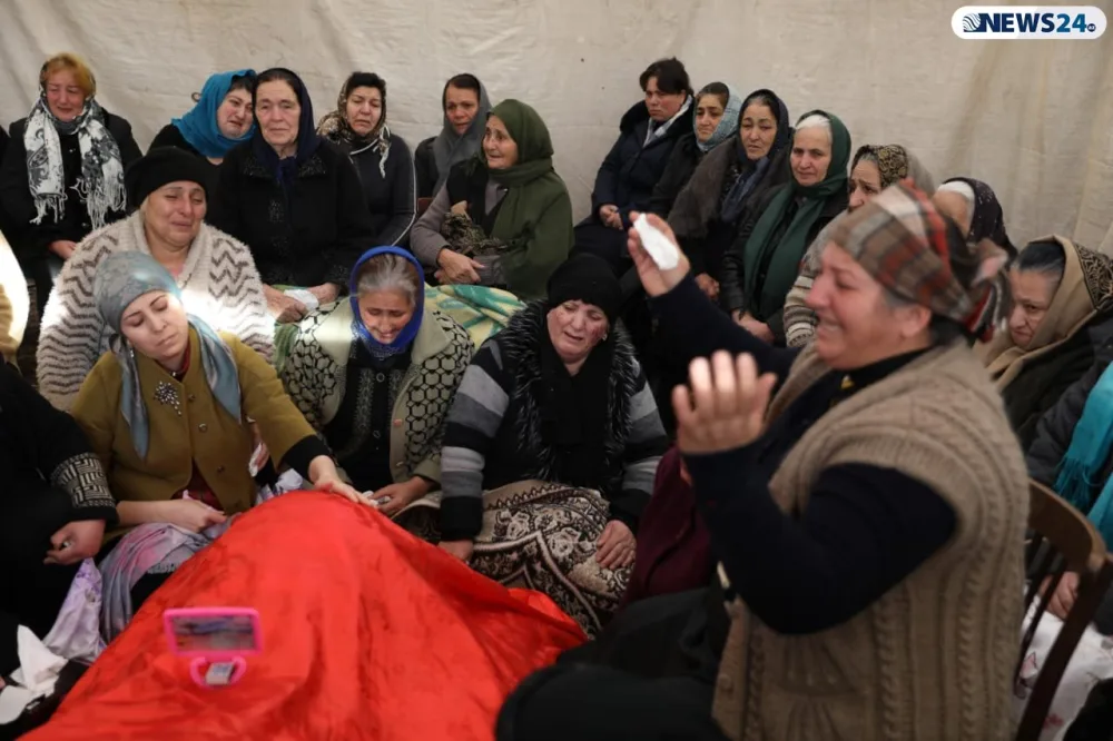 10 yaşlı Nərmin "Nərmin üçün susma!" çağırışı ilə - SON MƏNZİLƏ YOLA SALINDI - FOTO - VİDEO- YENİLƏNDİ