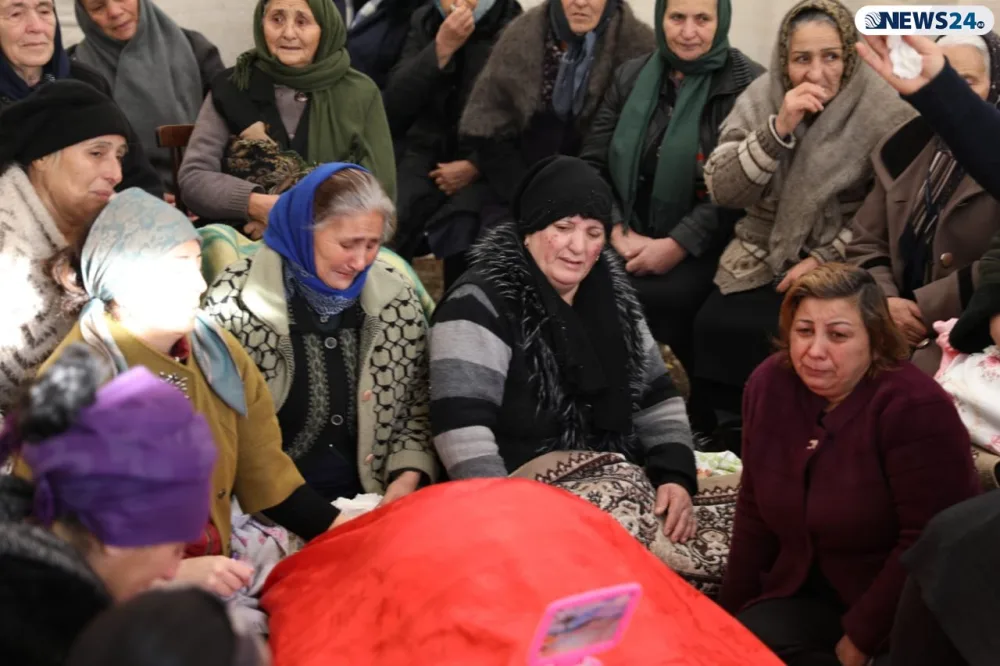 10 yaşlı Nərmin "Nərmin üçün susma!" çağırışı ilə - SON MƏNZİLƏ YOLA SALINDI - FOTO - VİDEO- YENİLƏNDİ