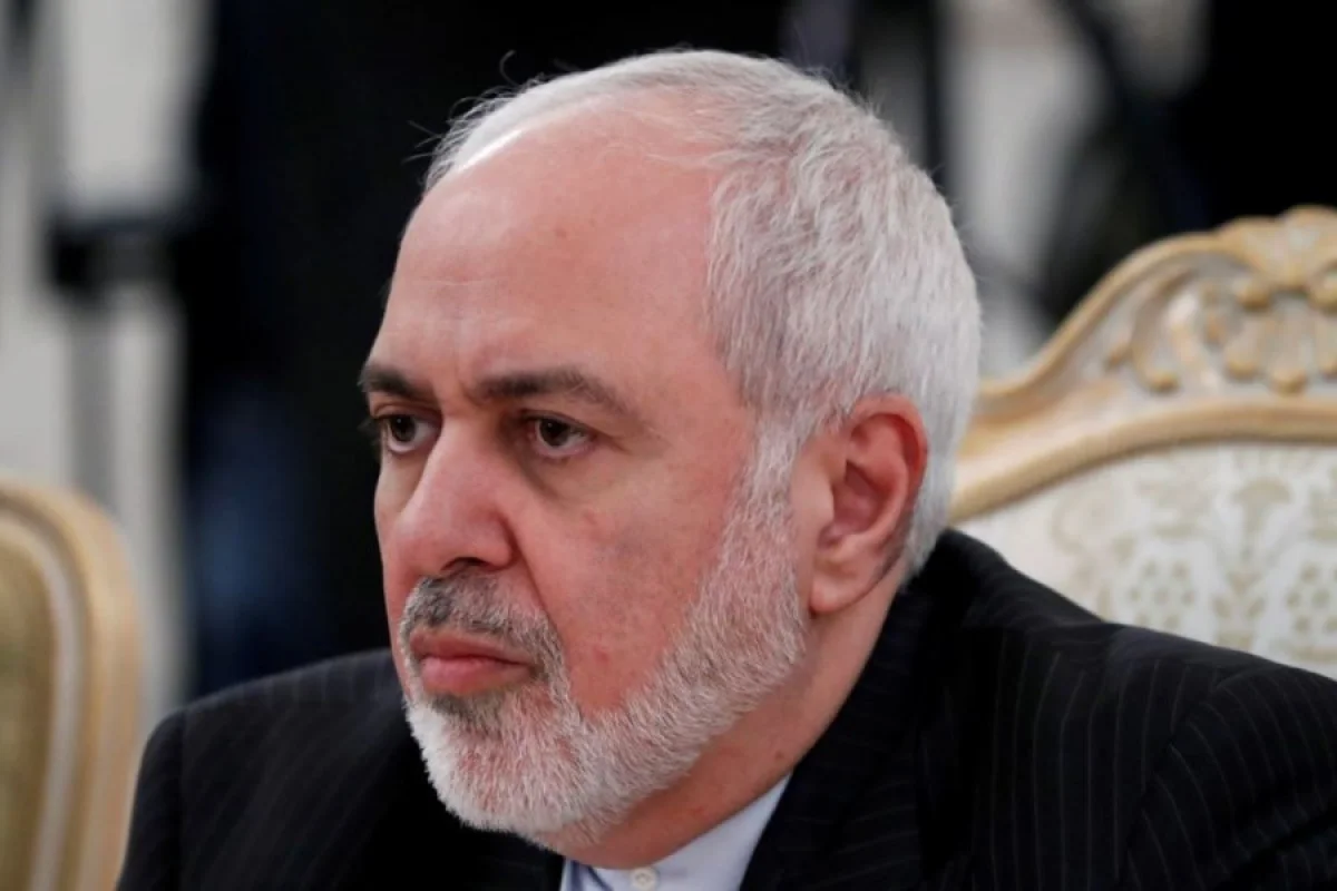 Cavad Zərif ABŞ-ın hərbi bazalarına qarşı hücum haqda: - "İran müharibəyə can atmır, amma..."