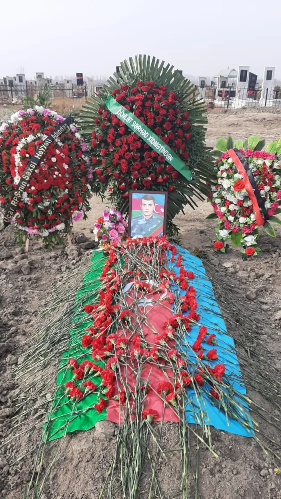 Azərbaycanın şəhid olan sərhədçisi dəfn edildi - FOTO