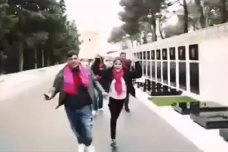 Hindistan səfirliyindən Şəhidlər Xiyabanında çəkilən video ilə bağlı - AÇIQLAMA