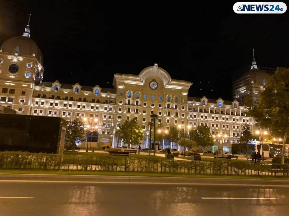 Bakının mərkəzində lüks otel tikilib - – FOTO