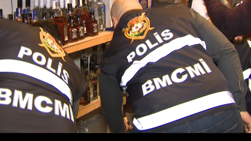 Bakıda saxta spirtli içkilər istehsal edən - DƏSTƏ TUTULDU - FOTOLAR - VİDEO