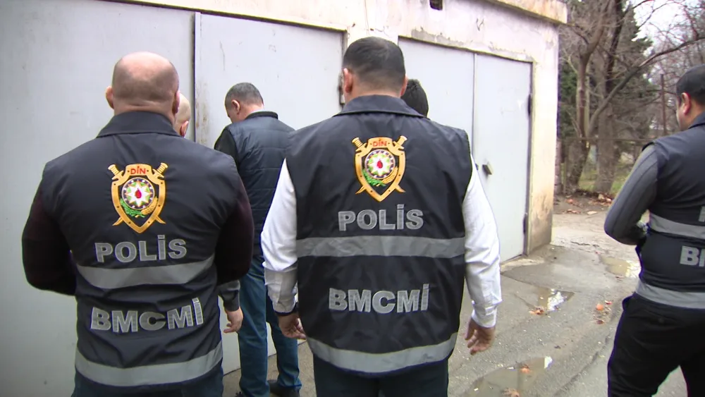 Bakıda saxta spirtli içkilər istehsal edən - DƏSTƏ TUTULDU - FOTOLAR - VİDEO