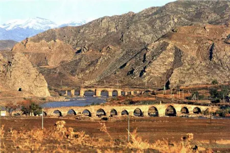 Cəbrayılda qəbiristanlıqdan görüntülər - – Turist paylaşdı - FOTO