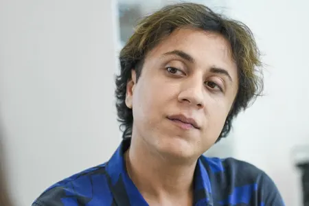 "Anarı təyyarə ilə gətirtmişəm ki, sən ərə gedəsən"- - VİDEO