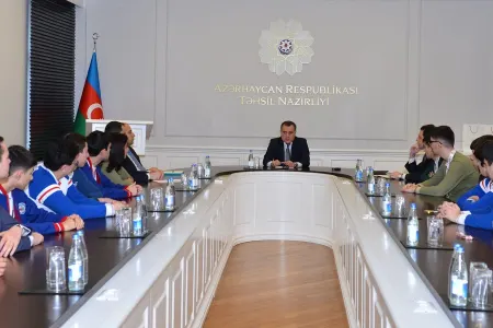 Təhsil naziri olimpiada qalibləri ilə - GÖRÜŞDÜ