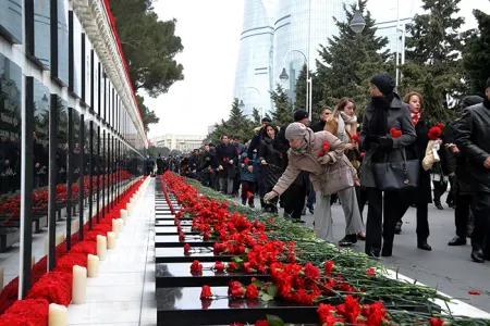 Bir dəqiqəlik sükut... - 20 yanvar, 30 il... - VİDEO