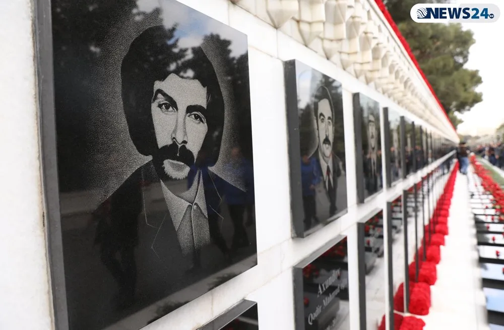 Azərbaycan 20 Yanvar şəhidlərini anır - FOTO - VİDEO
