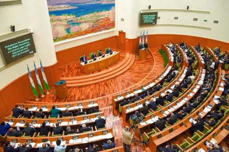 Özbəkistan hökuməti istefa verdi
