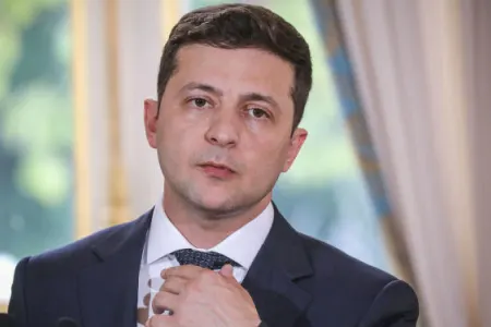 Zelenski istefası üçün əsas şərti açıqladı