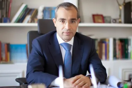 Mikayıl Cabbarovdan gənclərə İSMARIC - VİDEO