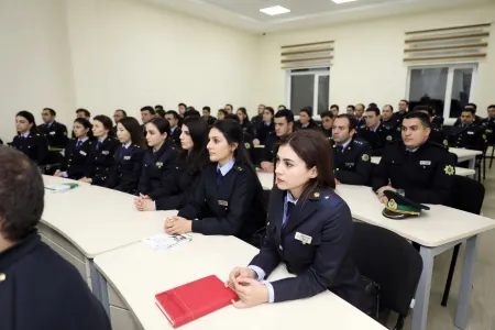 Gömrük Akademiyasında ixtisasartırma - TƏLİMLƏRİ BAŞLADI - FOTO