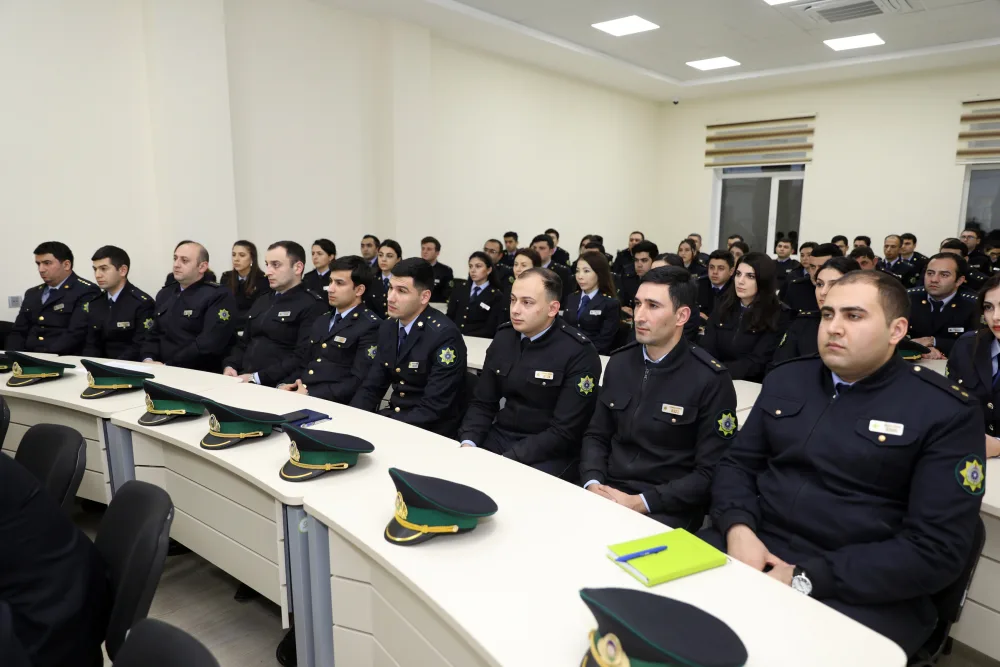 Gömrük Akademiyasında ixtisasartırma - TƏLİMLƏRİ BAŞLADI - FOTO
