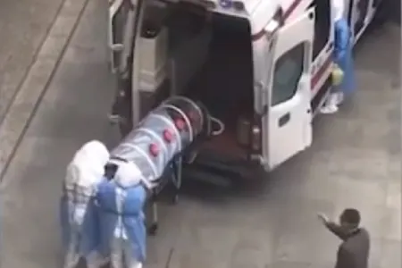 Yeni növ pnevmoniyadan ölənlərin sayı 6-ya çatdı - VİDEO