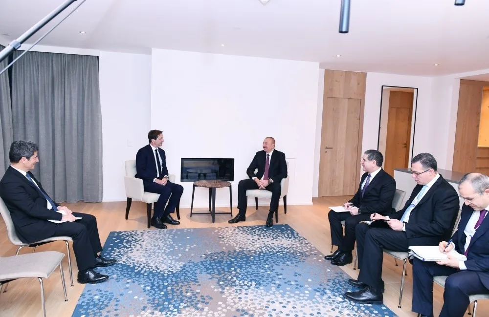 Prezident İlham Əliyev Bertran Kamusla görüşdü - FOTO