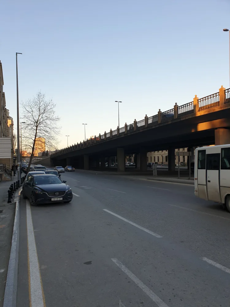 Bakıda bir neçə işıqforun iş rejimi - DƏYİŞDİRİLDİ - FOTO