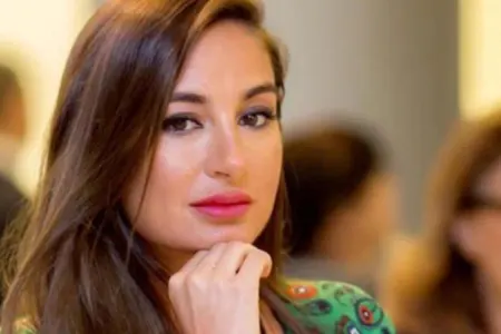 "Baku Media Mərkəzi"indən Arzu Əliyevaya özəl təbrik - VİDEO