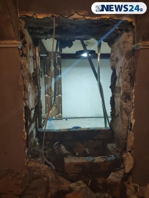 Səadət Sarayı ilə üzbəüz TARİXİ BİNANIN DİVARI SÖKÜLDÜ - EKSKLÜZİV - FOTOLAR - VİDEO