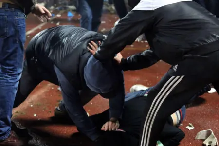 Bakıda gənc oğlanı 15 manata görə - ÖLDÜRDÜLƏR