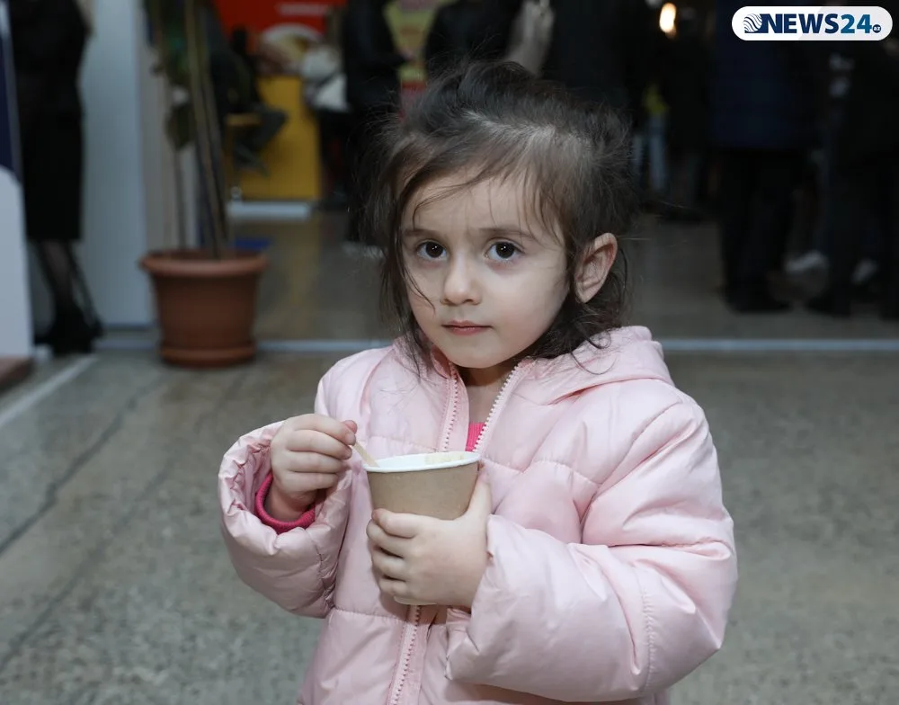 Azərbaycanın çay, Kolumbiyanın kofe sevgisi - BAKIDA FESTİVALA ÇEVRİLDİ - FOTO - VİDEO