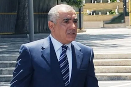 Əli Əsədov Turizm Agentliyi və Maliyyə nazirliyinə - TAPŞIRIQ VERDİ