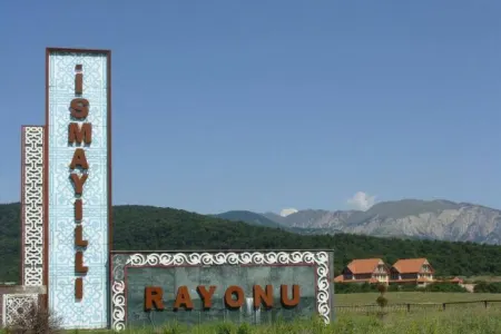 İsmayıllıda turistlər dəhşətli qəzaya düşdülər