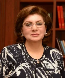 UNEC-in prorektoru Səadət Qəndilovaya - AĞIR İTKİ - FOTO