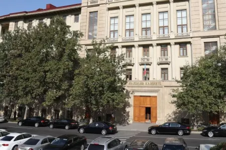 Koronavirusla bağlı səhiyyə ocaqlarında qaynar xətlər yaradılacaq - QƏRAR