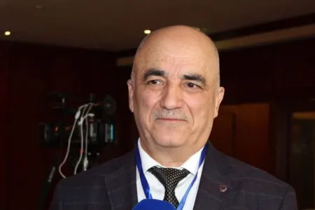 "Azərbaycana gələn bütün insanlar koronavirusla bağlı yoxlanılır" - Baş infeksionist