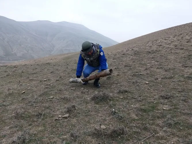Xızıda 7 raket - TAPILDI - FOTO