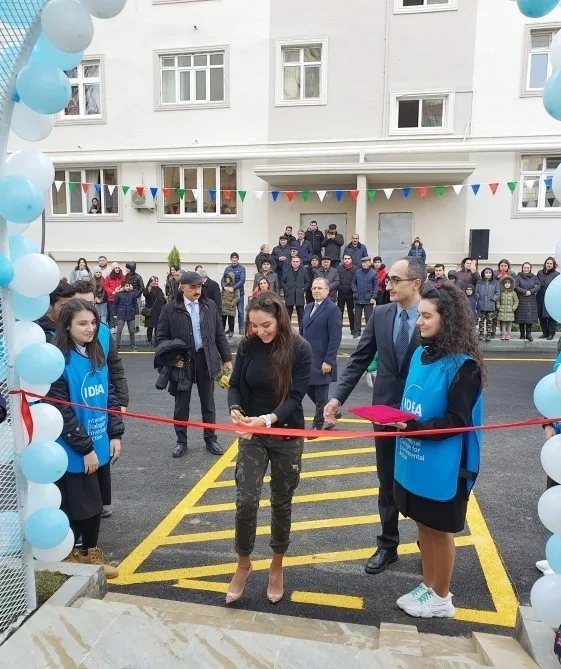 Leyla Əliyeva Səbail rayonunda abadlaşdırılan həyətin açılışında - -FOTOLAR