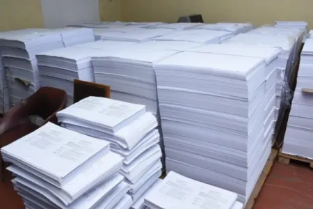 Seçki bülletenlərinin paylanmasına başlanıldı