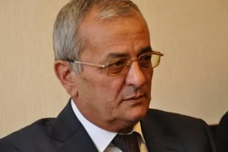 İsgəndər Həmidov komaya düşdü - APARATA QOŞULDU