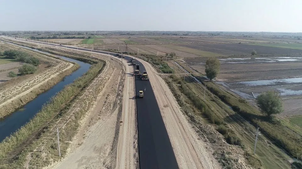 Ucar-Zərdab-Ağcabədi yolunun tikintisi - DAVAM ETDİRİLİR - FOTO