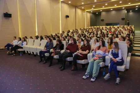 Gəncədə qadınların işgüzar inkişafı təlimlərinə - START VERİLDİ