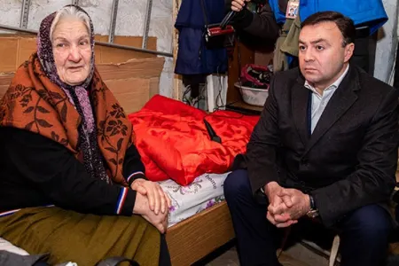 YAP-la REAL-ın namizədi bu qadına görə birləşdi - FOTOLAR
